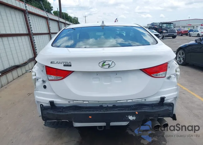 KMHDH6AE0DU019682: 42329933