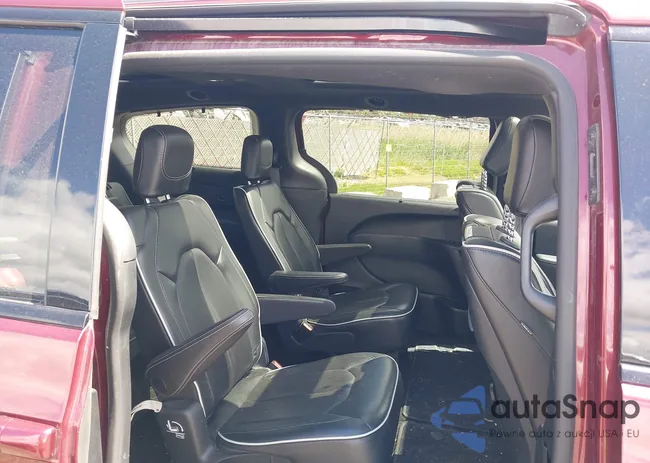 2C4RC1GG5KR652497: 42331352