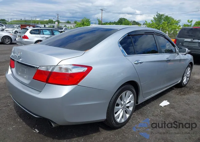 1HGCR2F7XDA121168: 42331366