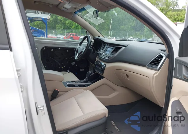 KM8J3CA25HU305751: 42331403