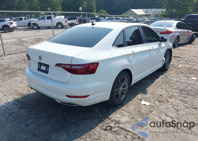 3VWC57BU1MM043057: 42331408