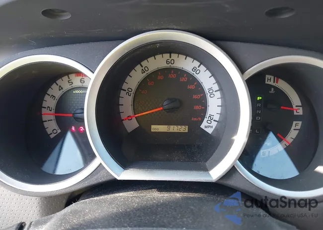 3TMLU4EN5FM205879: 42331432