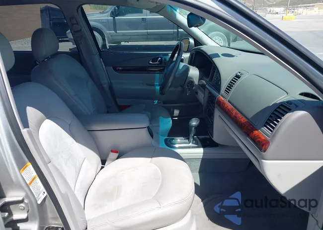 1LNHM97V52Y684945: 42331471