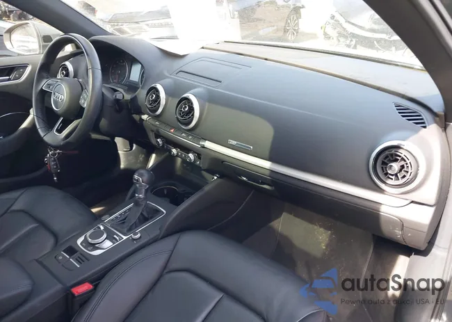 WAUAUGFF2K1011170: 42331475