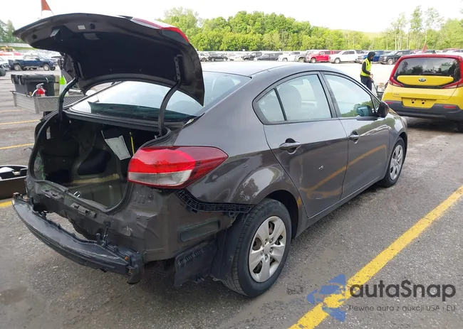 3KPFK4A70JE227320: 42331479