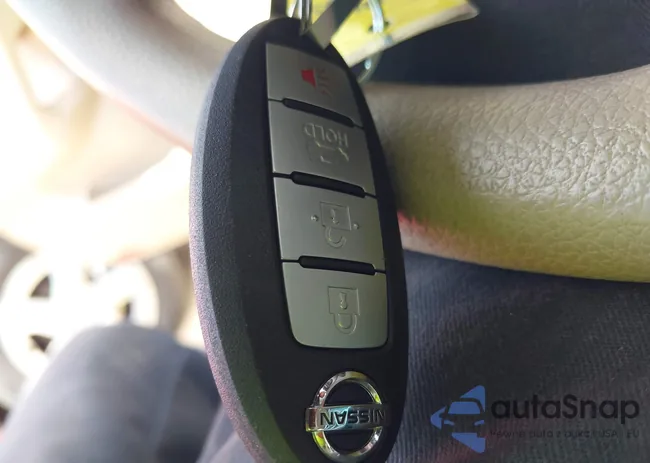 1N4AL3AP8FC199076: 42331575