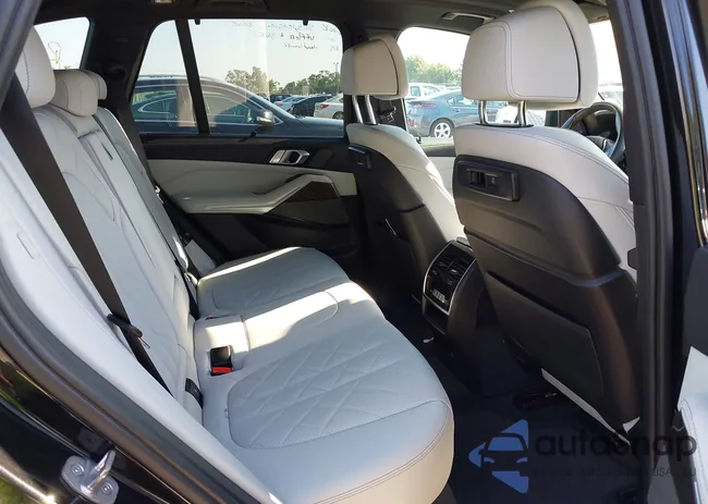 5UXCR4C09P9N65731: 42331577