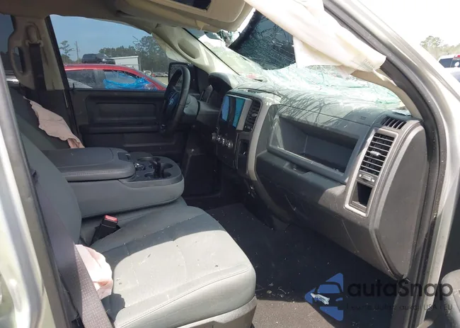 1C6RR6FT5HS708835: 42331679