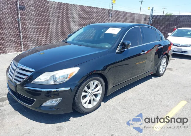 KMHGC4DD0CU182057: 42331719