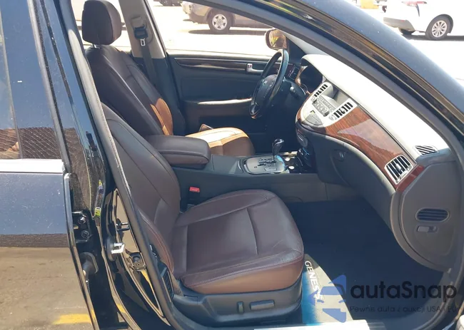 KMHGC4DD0CU182057: 42331719