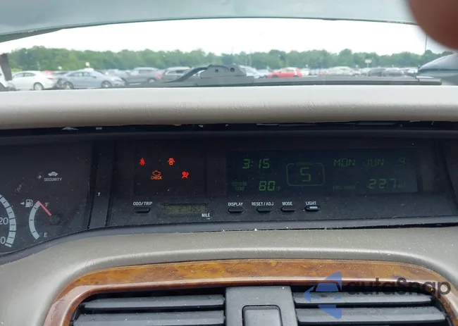 4T1BF28B32U207580: 42331739