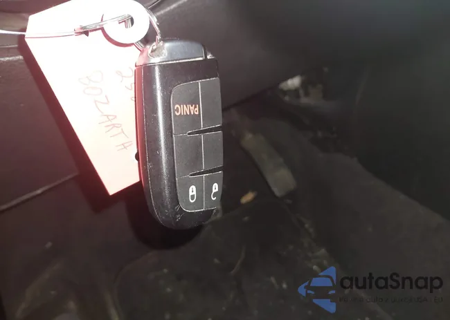 3C4PDCBG3FT719544: 42330806