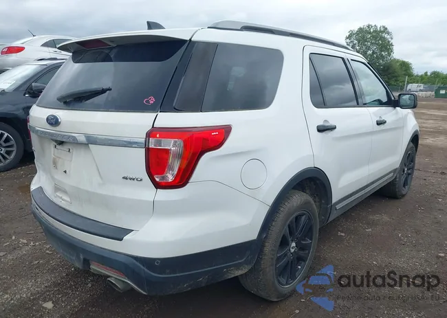 1FM5K8D89JGA73757: 42330813