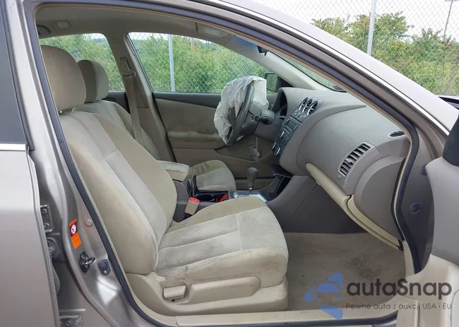 1N4AL21E78N529838: 42330814