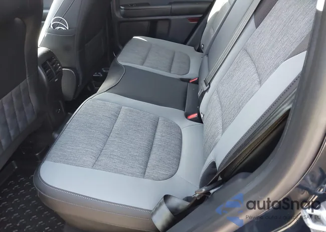 3FMCR9B61NRE09717: 42330891