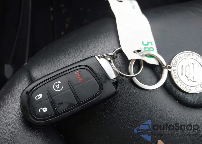 1C4PJMLB7MD117394: 42330963