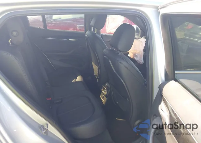 WBXYJ5C34JEF77112: 42331106