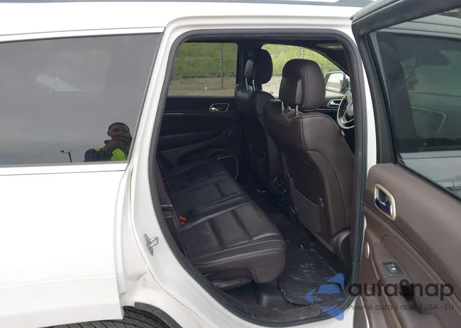 1C4RJFJTXEC346627: 42332200