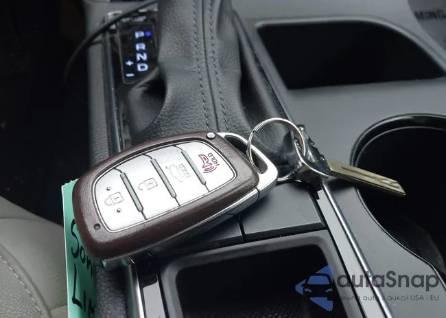 5NPE34AF2GH328072: 42332266