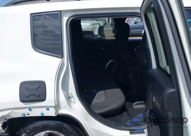 ZACCJBAB3JPH30955: 42332330