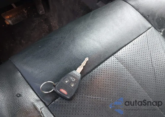 1C4PJMAK1CW170372: 42332614