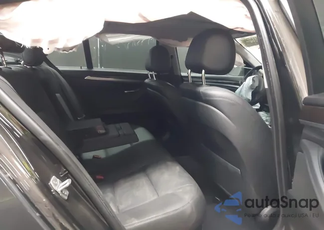 WBA5B1C50FD922926: 42332624