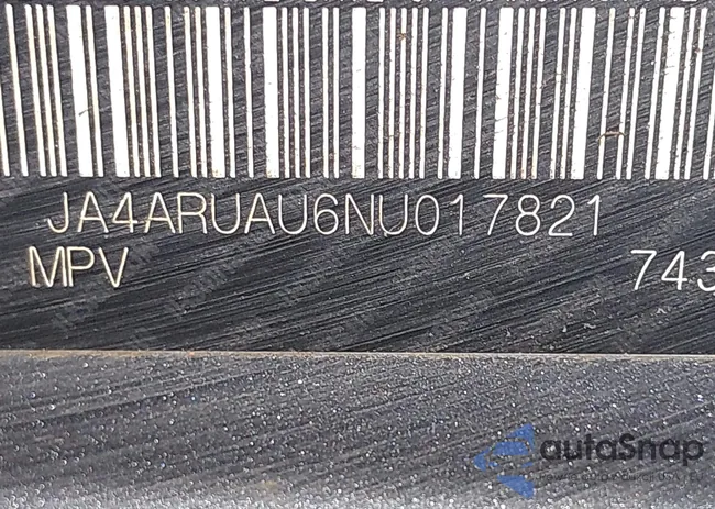 JA4ARUAU6NU017821: 42331900