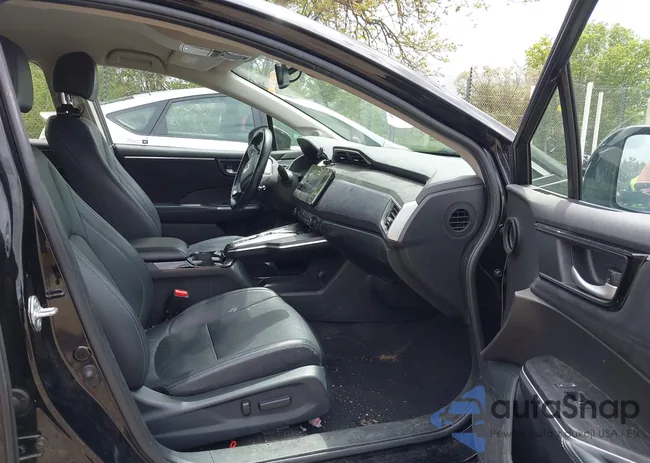 JHMZC5F33JC002577: 42332045