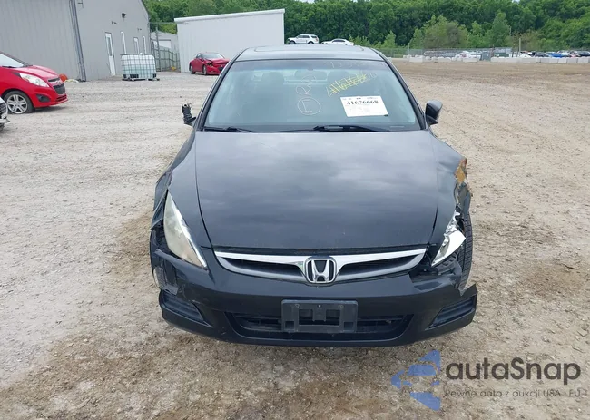 1HGCM66877A027378: 42332057