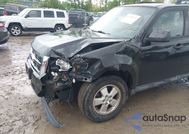 1FMCU9D75BKC01375: 42332071