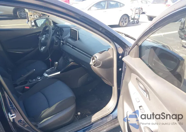 3MYDLBYV0JY303616: 42332081