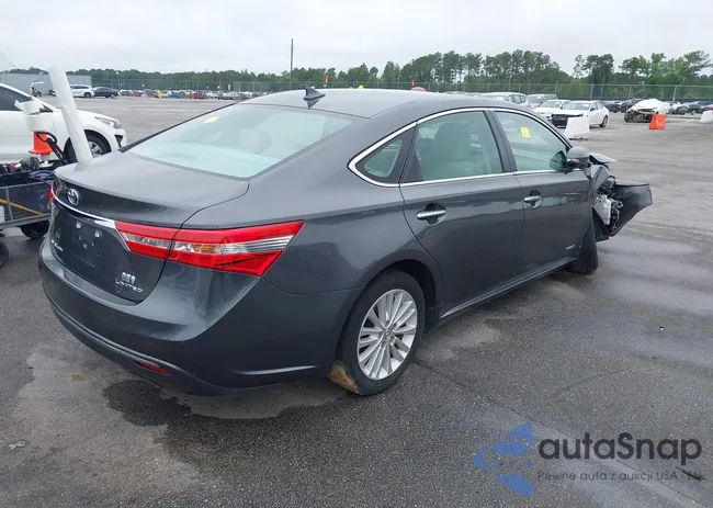 4T1BD1EB8FU036559: 42333200