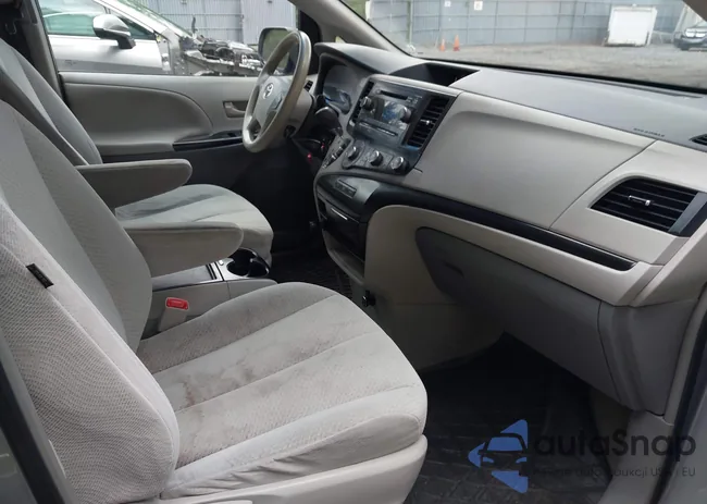 5TDKK3DC1CS190661: 42333206