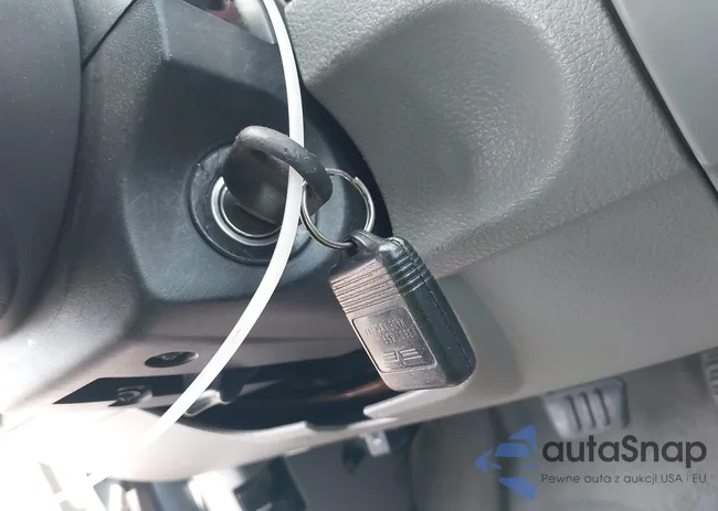 1ZVHT82H755105069: 42333244