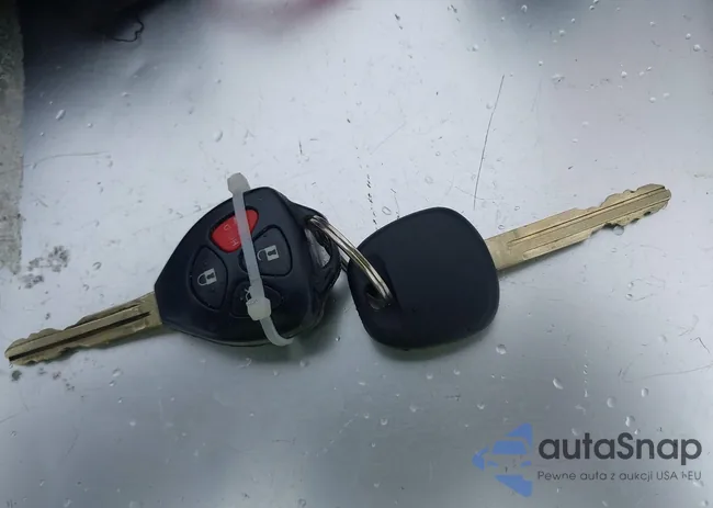 2T1BU4EE9AC377488: 42333400