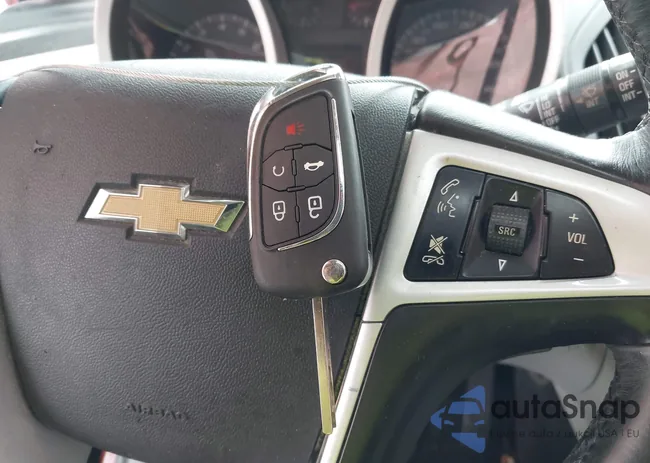 2GNFLHE30F6348956: 42333480