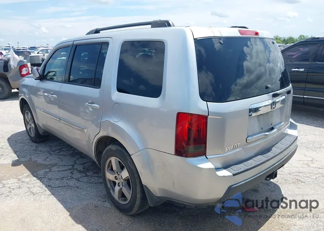 5FNYF3H59AB013562: 42333552