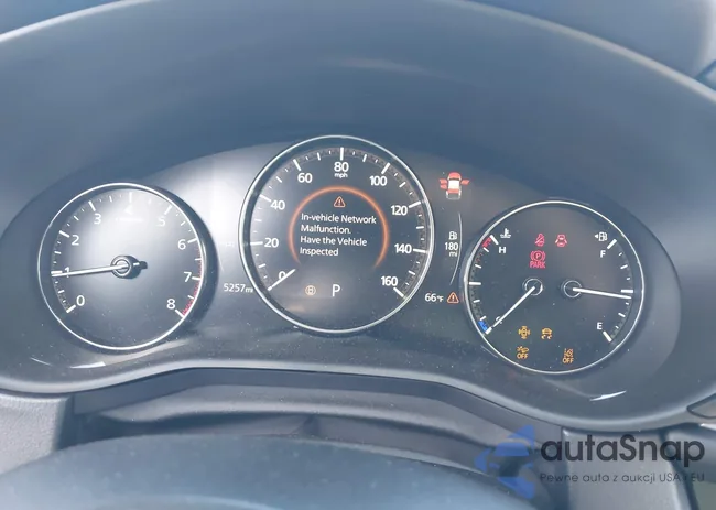 3MVDMBCM9RM704321: 42333730