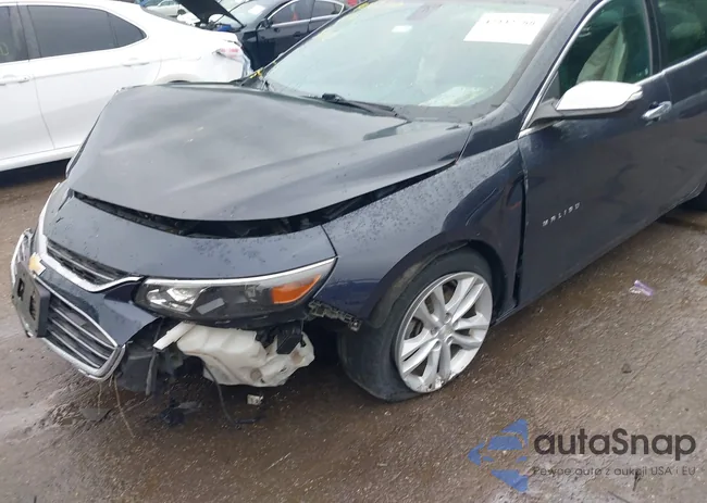 1G1ZE5ST2HF260897: 42332788