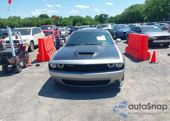 2C3CDZFJXJH152021: 42332889