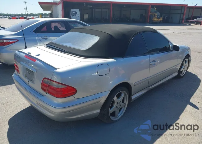 WDBLK70G73T141307: 42332950