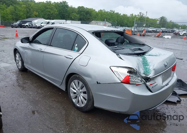 1HGCR2F86DA151843: 42332962