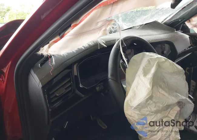 3VW2T7BUXRM059685: 42333035