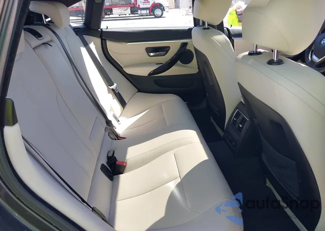 WBA4A9C53GG508715: 42333080