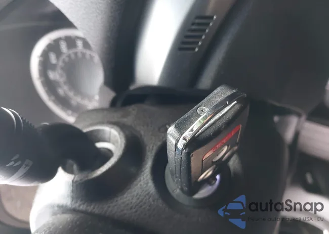 JH4CU2F66BC011643: 42334375