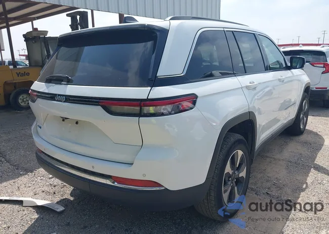 1C4RJYB62R8516685: 42334381