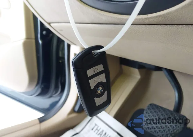 5UXWX5C50CL717879: 42334452