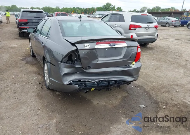 3FAHP0JG7BR232422: 42333786