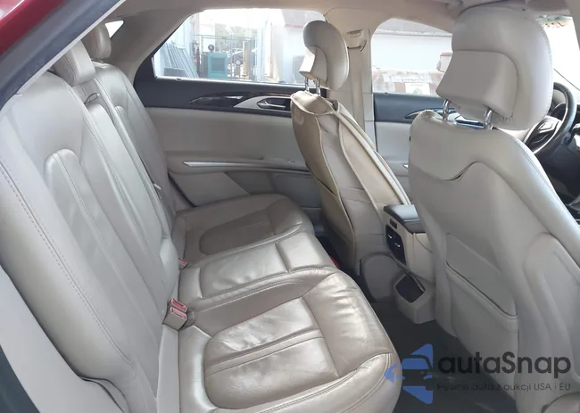 3LN6L2J90GR604096: 42333790