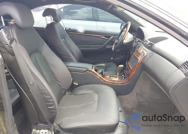 WDBPJ75J5YA003339: 42333871